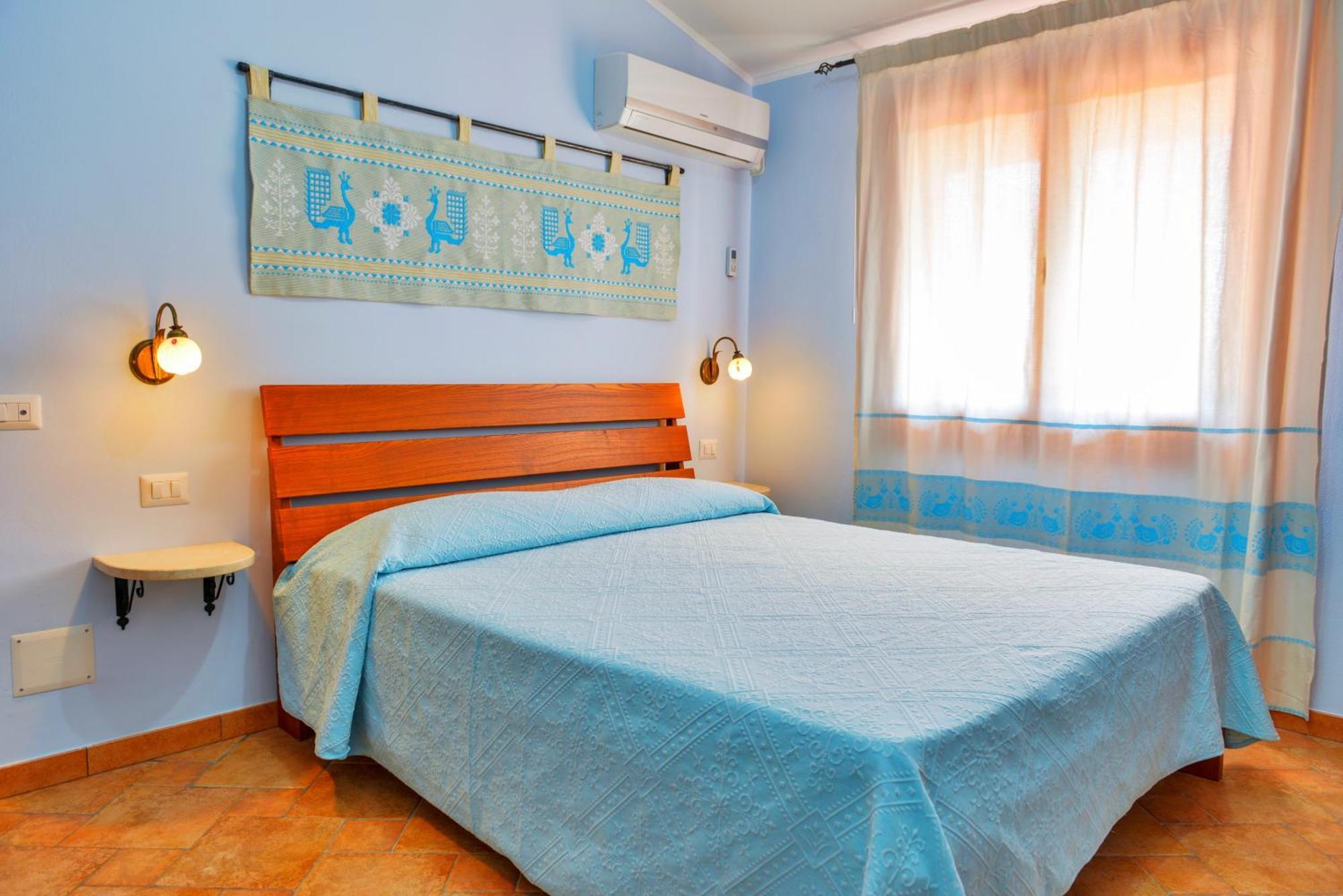 Nuraghe Bianco Bed and Breakfast Santa Maria la Palma Buitenkant foto